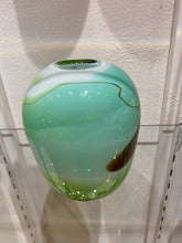Lade das Bild in den Galerie-Viewer, Vase 19cm Höhe
