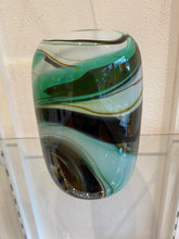Lade das Bild in den Galerie-Viewer, Vase 22cm Höhe
