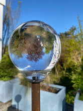 Lade das Bild in den Galerie-Viewer, Massive Kugeln
